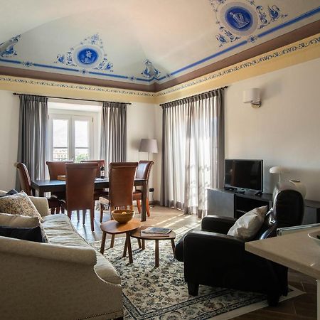 Lake Como, Beautiful Palazzo apartment, lake view Menaggio Esterno foto