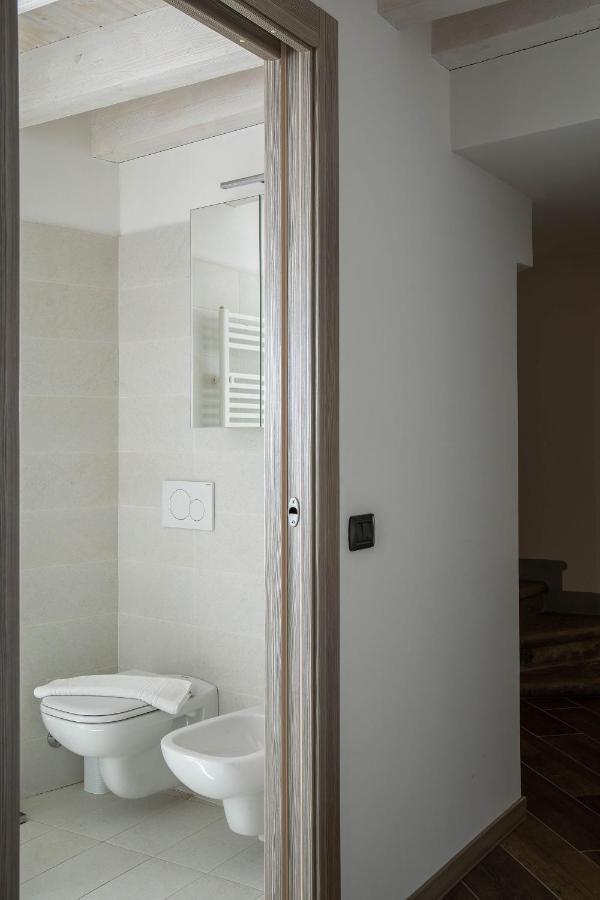 Lake Como, Beautiful Palazzo apartment, lake view Menaggio Esterno foto